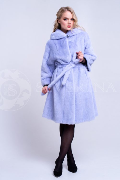 sirenevaja norka kapjushon 1 500x750 - Пальто из меха норки темно-фиолетового цвета инжир с отделкой тонированным  мехом лисы Н-024