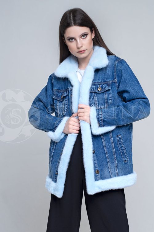 denim dlinnaja4 500x750 - джинсовая куртка с отделкой мехом норки голубого цвета