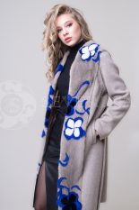 palto mokko norka sinie cvety 1 155x233 - Пальто-жилет с инкрустацией цветным мехом норки П-018-1