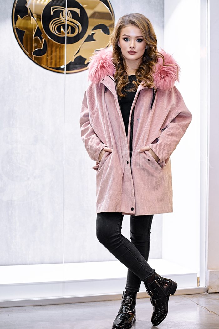rozovaja velvet 3 700x1050 - куртка-парка с отделкой мехом лисы