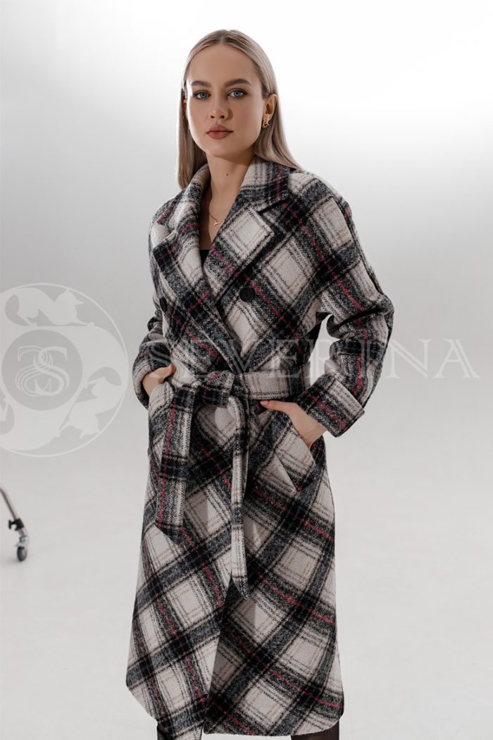 palto kletka belo cherno rozovaja 700x1050 - пальто классическое в клетку