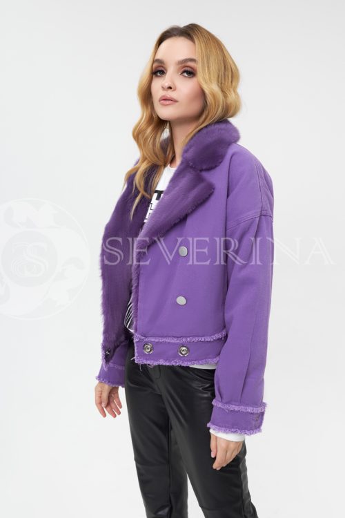 dzhinsovka s norkoj fioletovaja 500x750 - джинсовая куртка с отделкой мехом норки фиолетового цвета