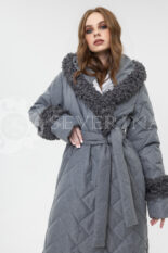 palto stezhka s kozlikom 6 155x233 - Пальто стёганое с капюшоном и отделкой мехом козлика П-085
