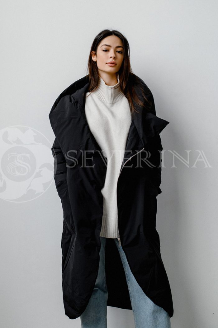 palto chernoe 1 700x1050 - пальто утепленное с капюшоном