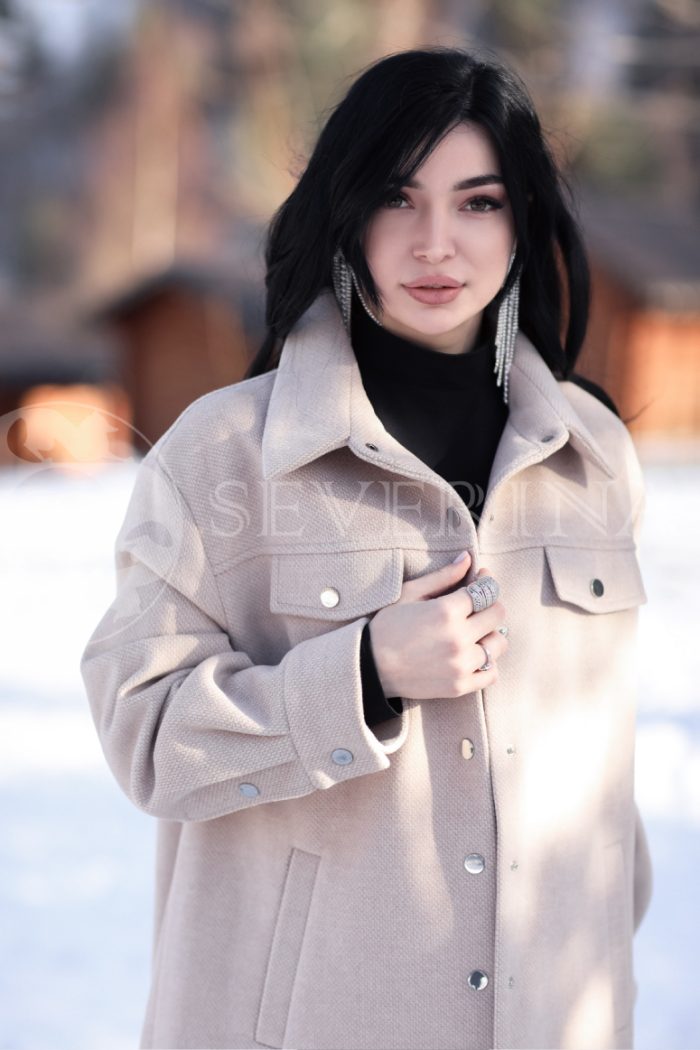 rubashka bezh. 3 700x1050 - Пальто-рубашка из мягкой ткани на кнопках П-079-1