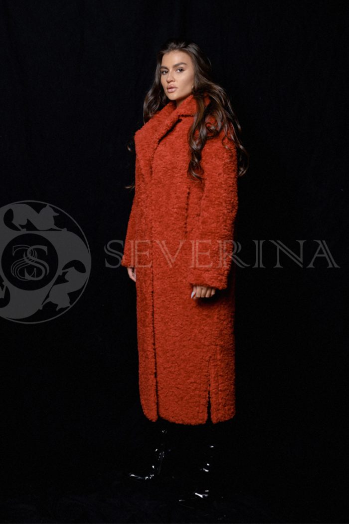 shuba jekomeh krasnaja 1 700x1050 - Пальто из экомеха красного цвета СМ-541