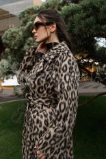 palto leopardovoe 3 155x233 - Пальто классическое с леопардовым принтом