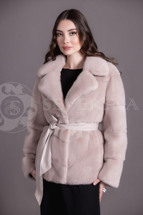 shuba norka zhaket pudra 1 500x750 - Пальто кашемировое с отделкой из меха норки темно-бежевого цвета