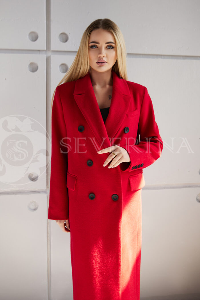 palto dvubortnoe krasnoe 5 700x1050 - Пальто классическое двубортное красного цвета